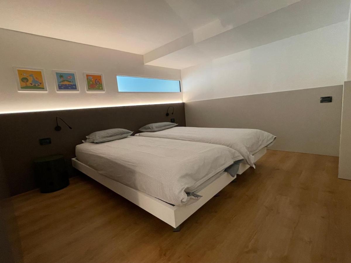 Lovely Loft Molo Menaggio Exterior photo